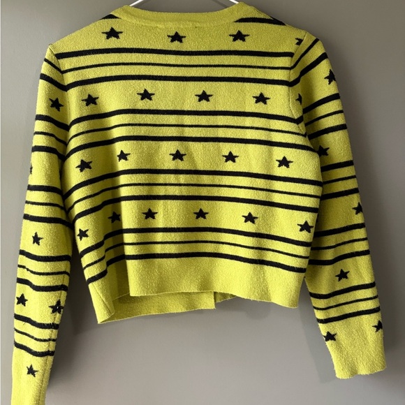 Elise boutique size M, lemon lime green short fitted long sleeve, stripes stars - Picture 6 of 6